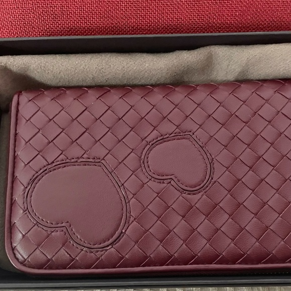 New Bottega Veneta Intrecciato Long Wallet Burgundy - Picture 4 of 13